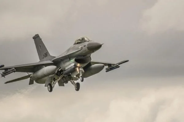 Almanya'dan dikkat çeken F-16 açıklaması: Koalisyonda yer almayacağız