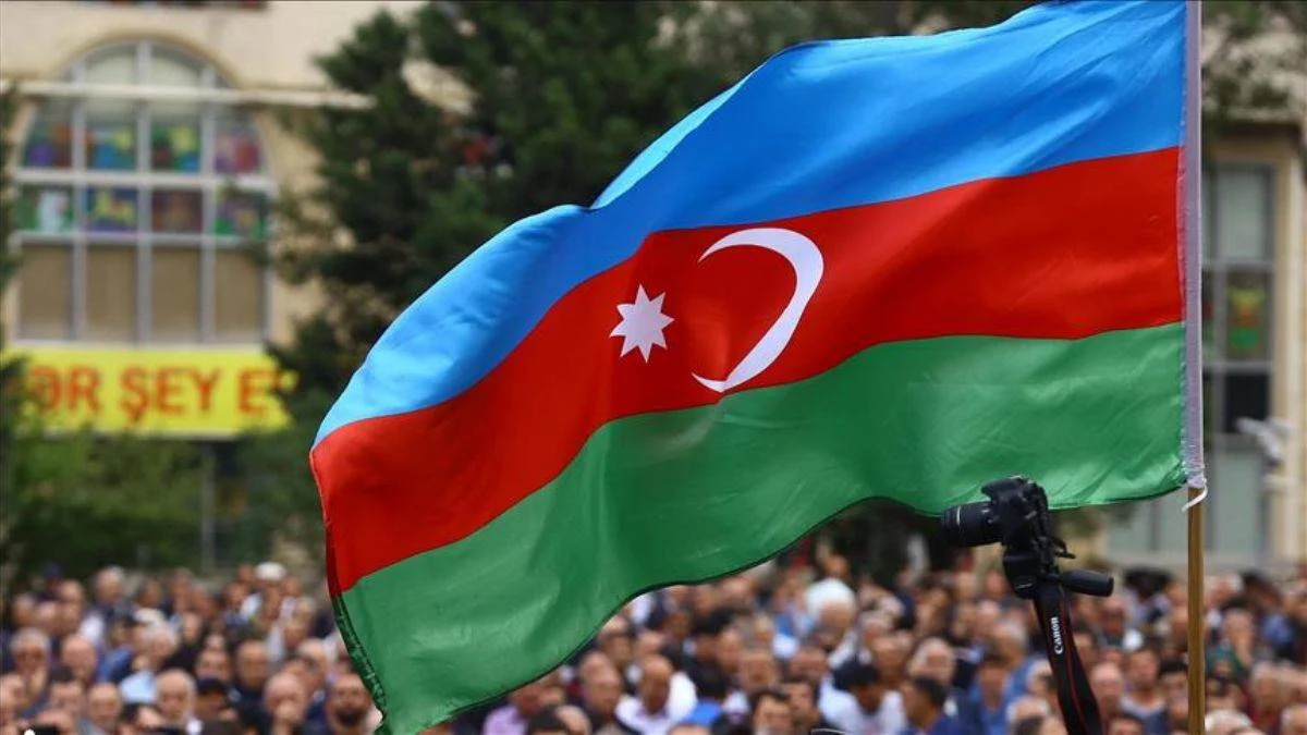 Azerbaycan'dan İran'a vize şoku