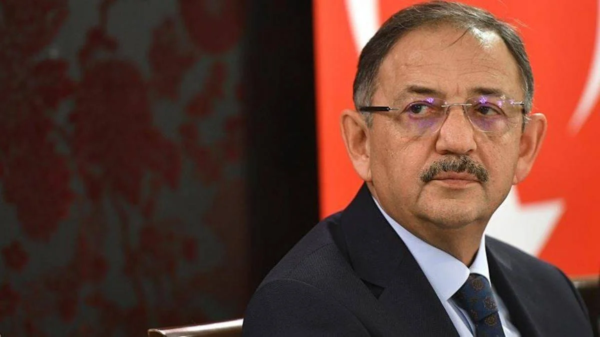 Çevre, Şehircilik ve İklim Değişikliği Bakanı Mehmet Özhaseki