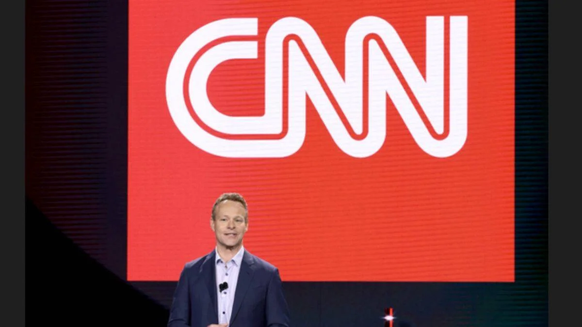 CNN'in genel müdürü kovuldu