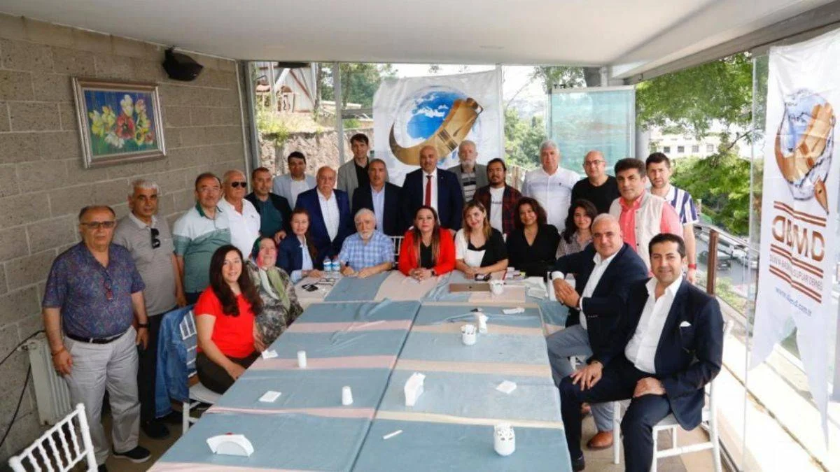 Dünya Basın Mensupları Derneği'nden muhteşem organizasyon