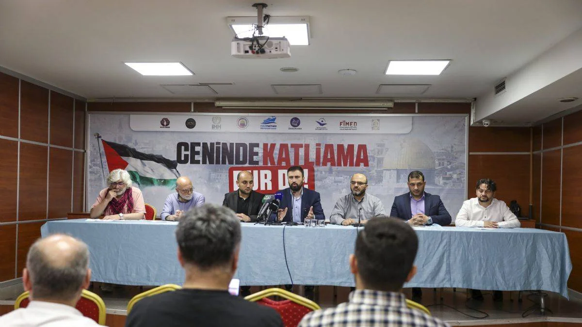 İşgalci İsrail'in saldırıları basın açıklamasıyla protesto edildi