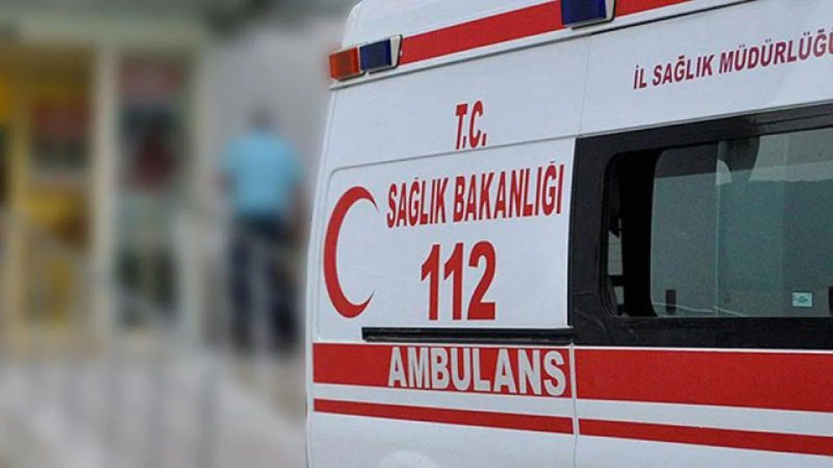 Mersin'de erik toplamak isteyen kişi balkondan düşerek can verdi