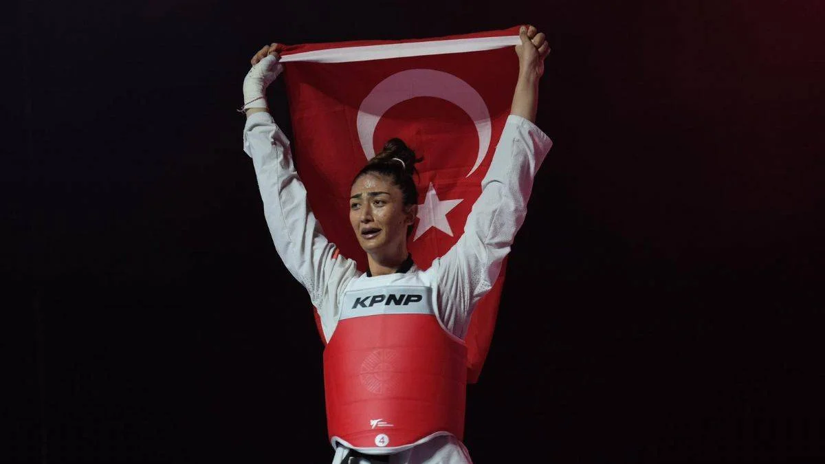 Nafia Kuş, tekvandoda altın madalya kazandı