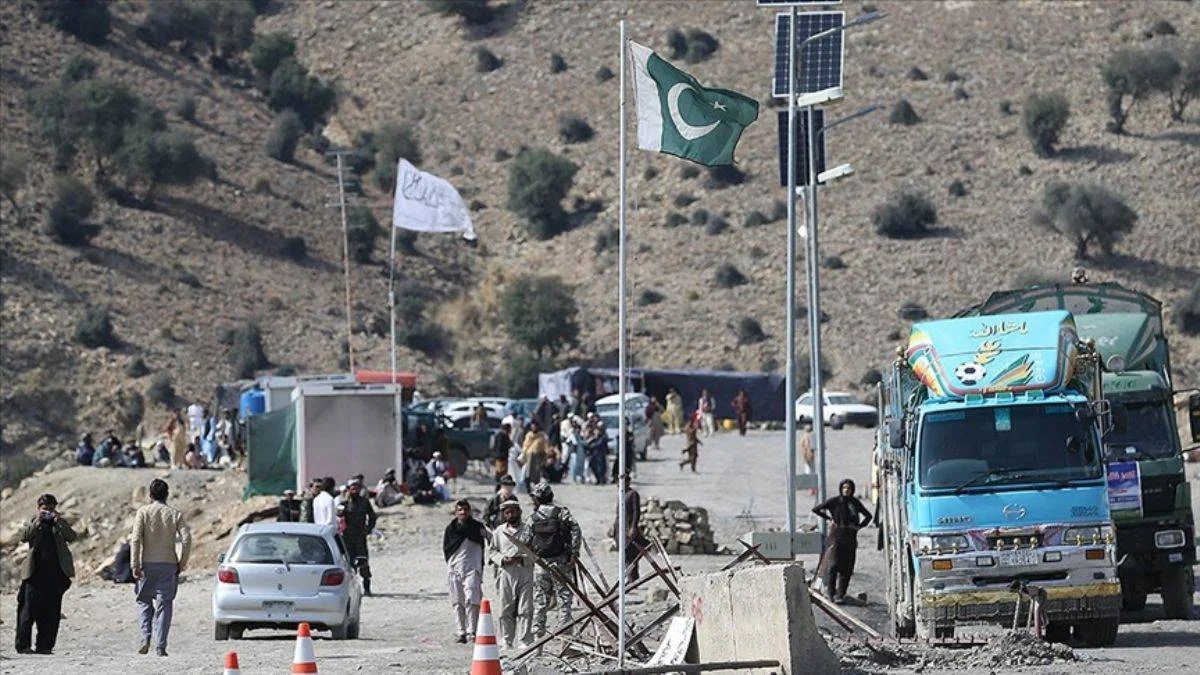 Pakistan'dan dikkat çeken Taliban açıklaması