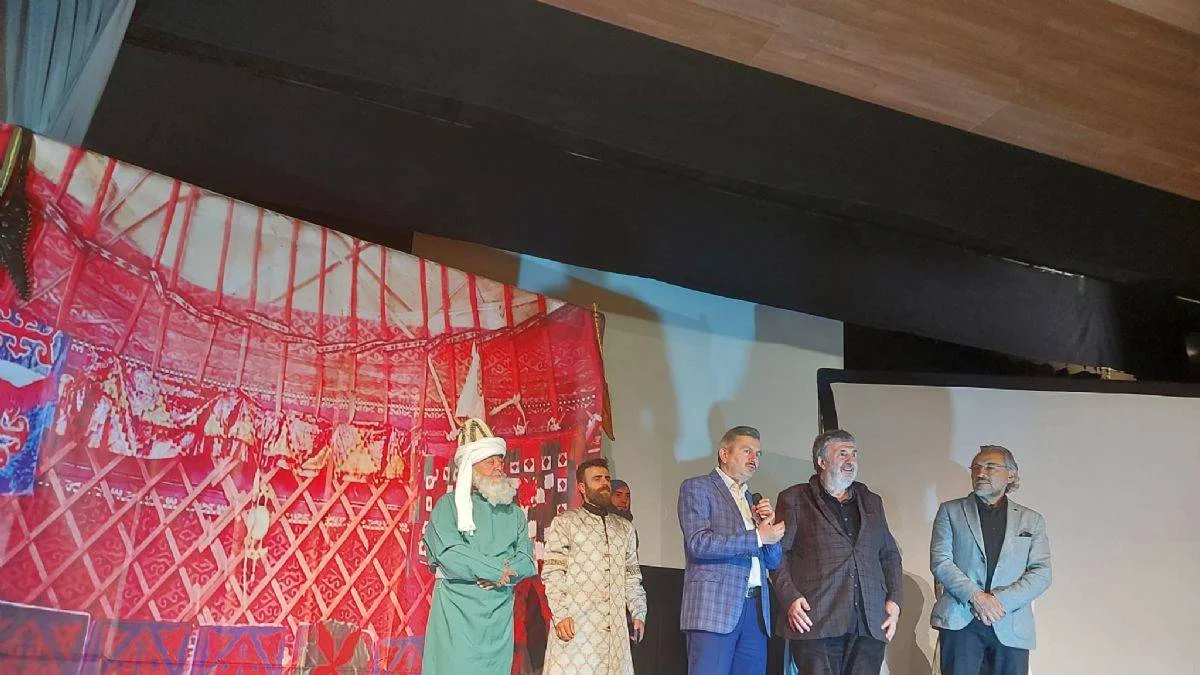 "Selahaddin Eyyubi' Zeytinburnu okullarında oynandı