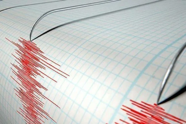 Sivas'ta korkutan deprem! AFAD büyüklüğünü açıkladı