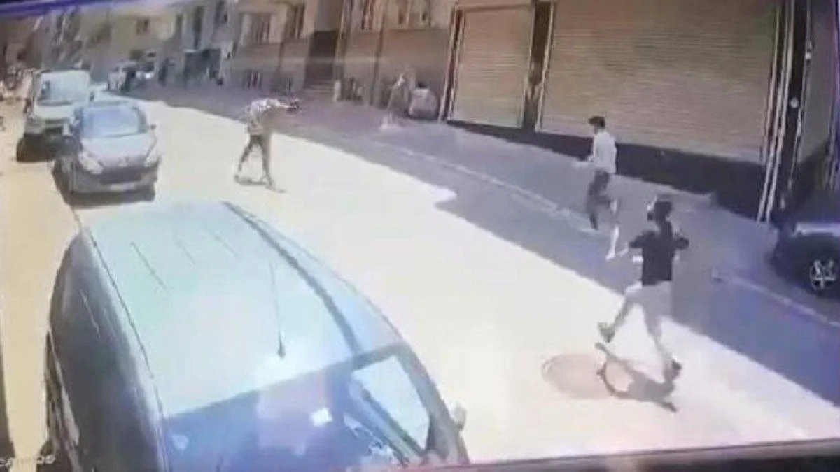 Tacize uğradığını söyleyen kadını korumak isterken öldürüldü