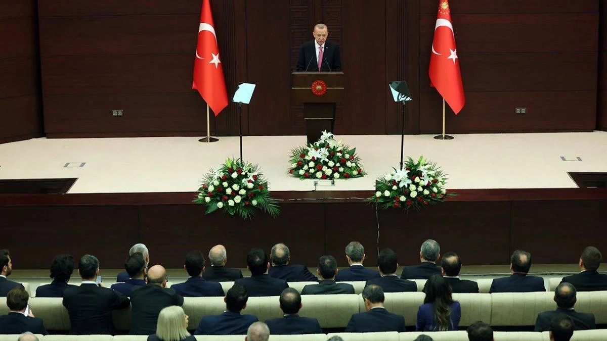 Yeni kabinede kimler yer almadı?