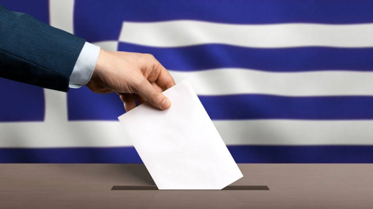 Yunanistan'da Miçotakis kazandı