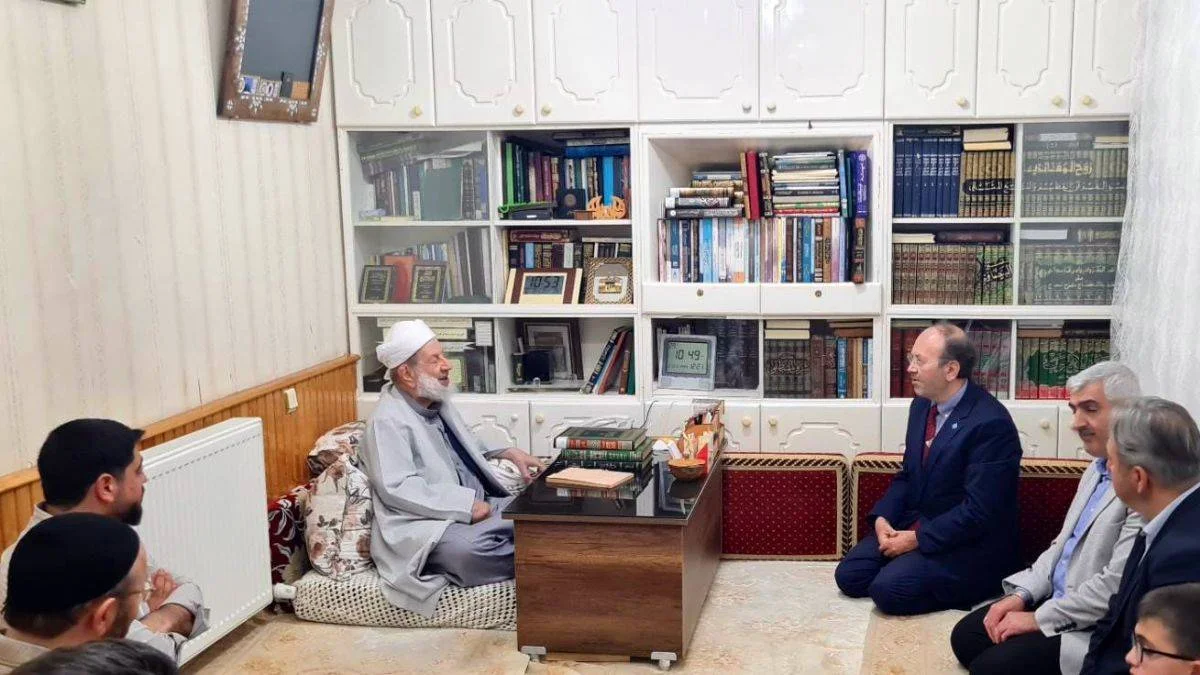 Yusuf Kaplan'dan dikkat çeken 'Medreseler ve İslami Kürt Koridoru' yazısı