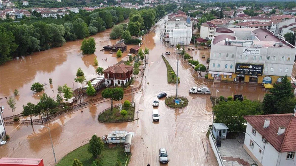 Bartın'daki sel felaketi havadan görüntülendi