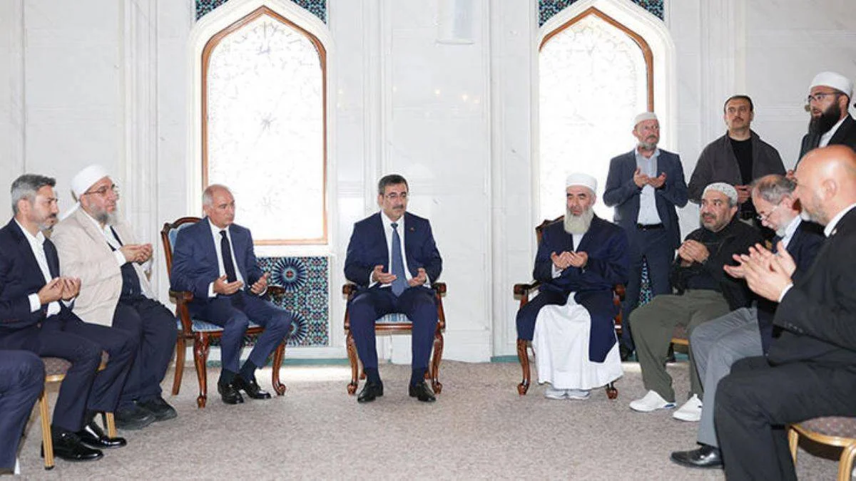 Cumhurbaşkanlığı'ndan Seyyid El Hüseyni'nin ailesine taziye ziyareti