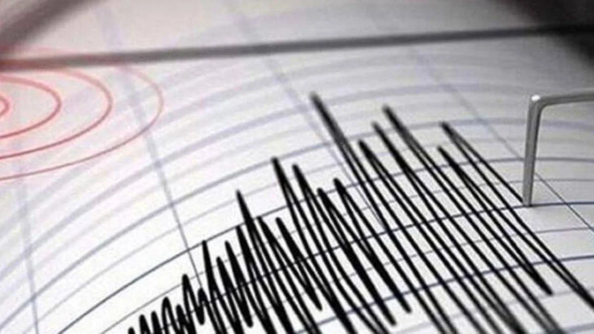 Ege Denizi'nde 4 büyüklüğünde deprem