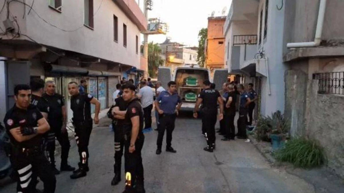 Komşuların tüfekli gürültü kavgası: 2 ölü 1 ağır yaralı