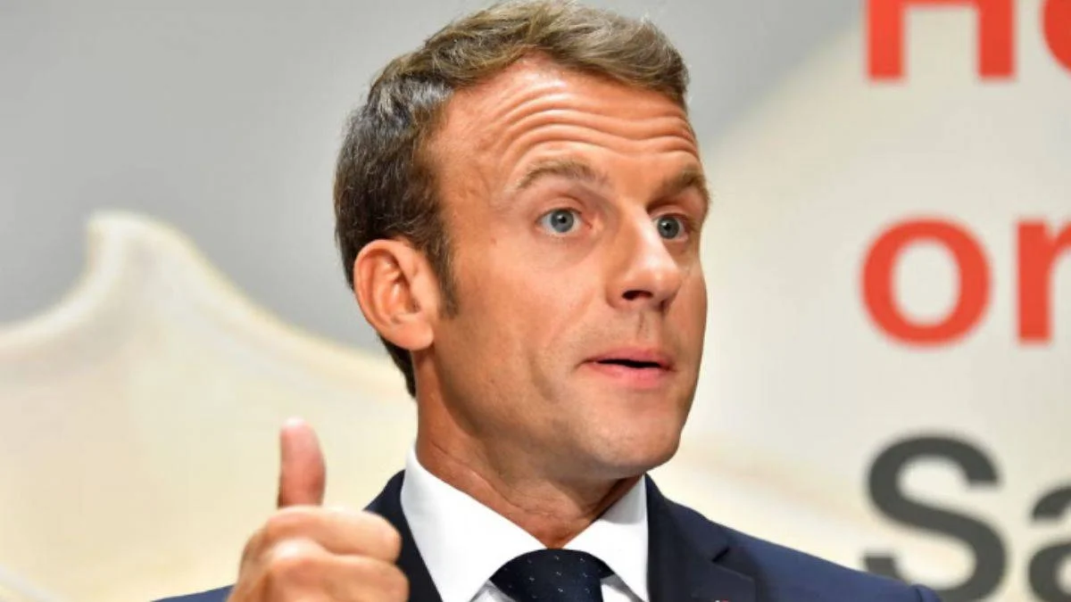 Macron'a kesik parmak gönderildi!