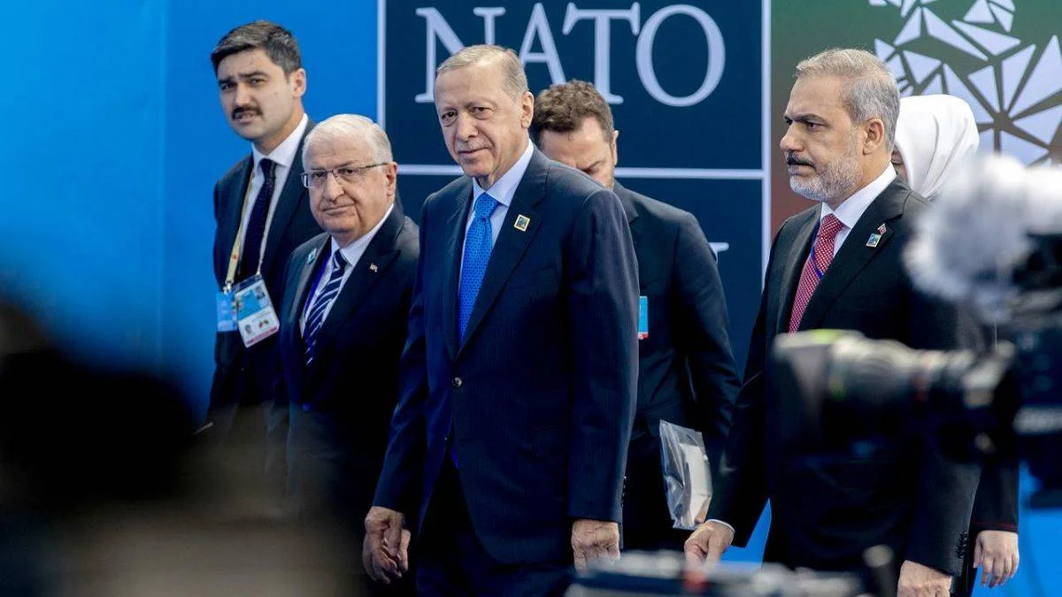 Yunan basını: Zirvede kupayı Erdoğan kaldırdı
