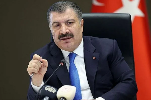 ''18 yaş altı cinsiyet değişikliği yapıldığı'' iddiaları! Bakan Koca: Buna asla müsaade etmeyiz
