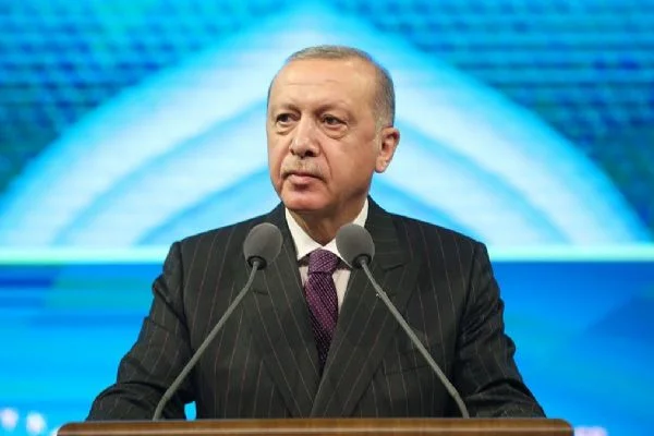 Cumhurbaşkanı Erdoğan'ın haftalık mesaisi sosyal medyadan paylaşıldı