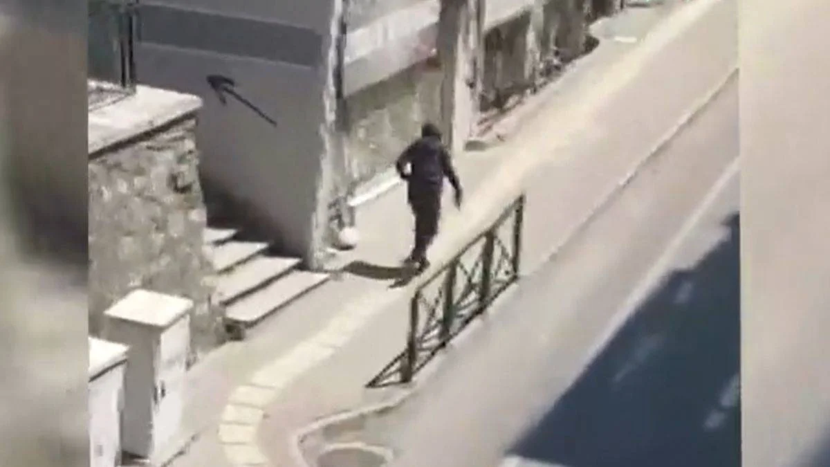 Kafasındaki ses, 3 kere 'Onu vur' demiş