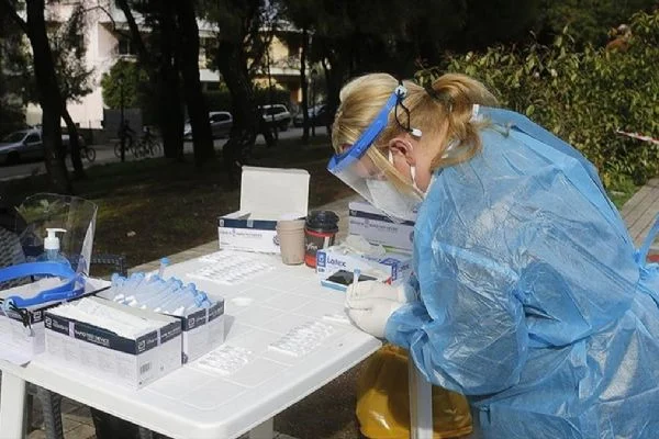 Komşu ülkede Eris vakalarında artış yaşanıyor