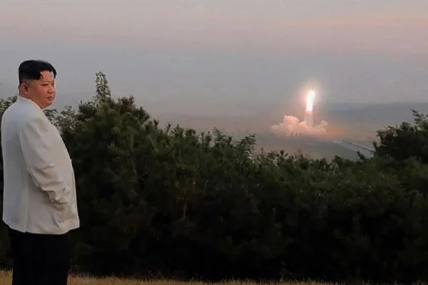 Kuzey Kore'nin askeri casus uydu fırlatma planı çevre ülkeleri rahatsız etti