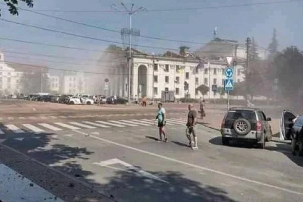 Rusya'dan Ukrayna'ya füze saldırısı: 5 ölü çok sayıda yaralı