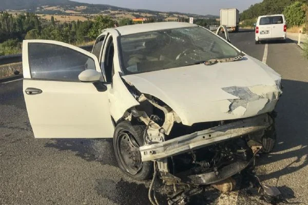 Uşak'ta feci kaza: 2 ölü