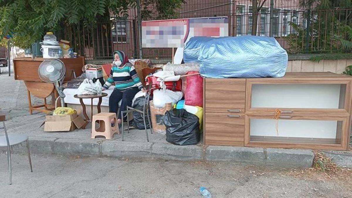 Anlaştığı ev başkasına kiralandı, hasta kadın sokakta kaldı