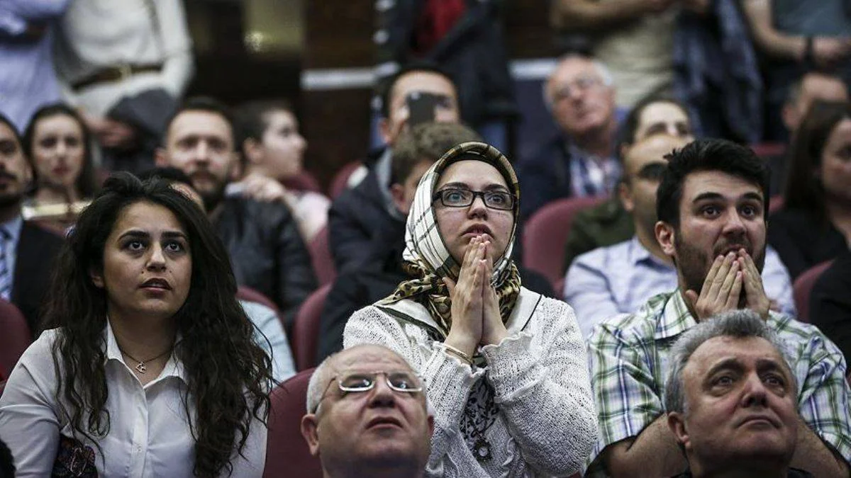 Bakan Tekin'den mülakat açıklaması