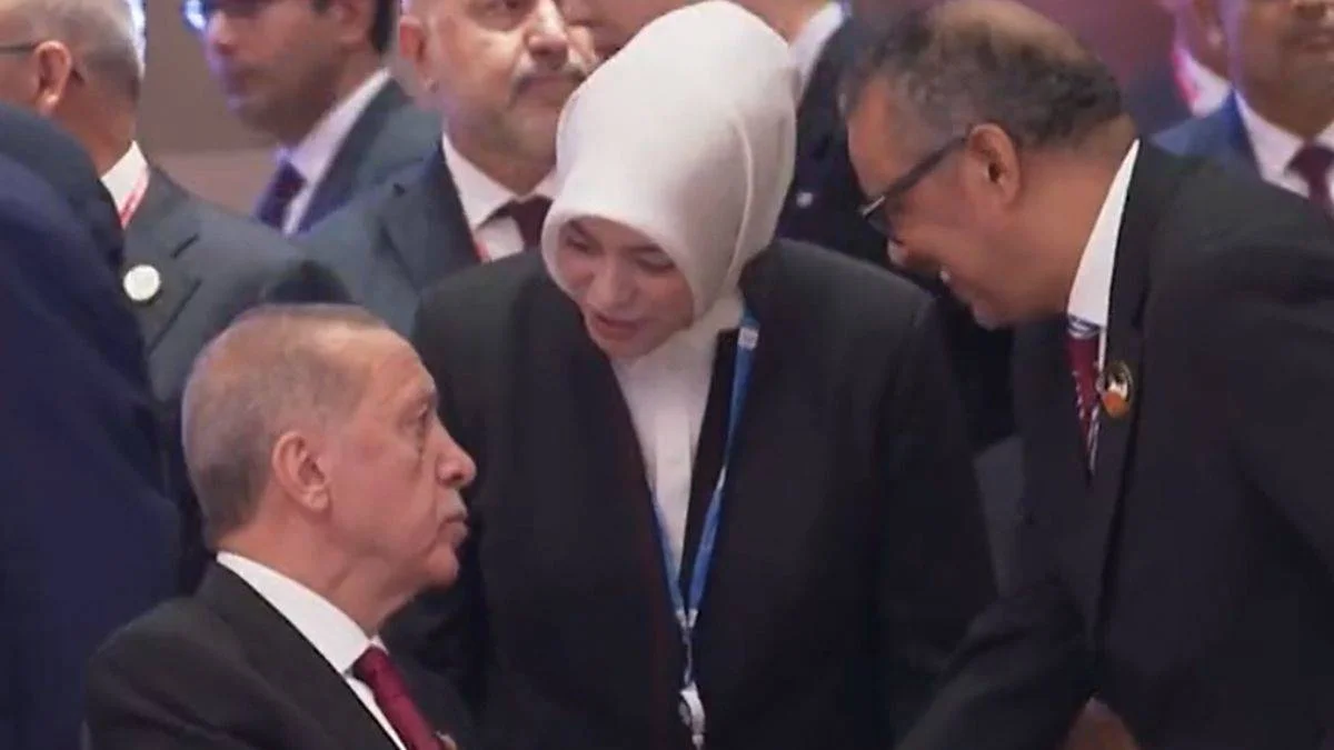 G20 Liderler Zirvesi'nde Erdoğan'a yoğun ilgi
