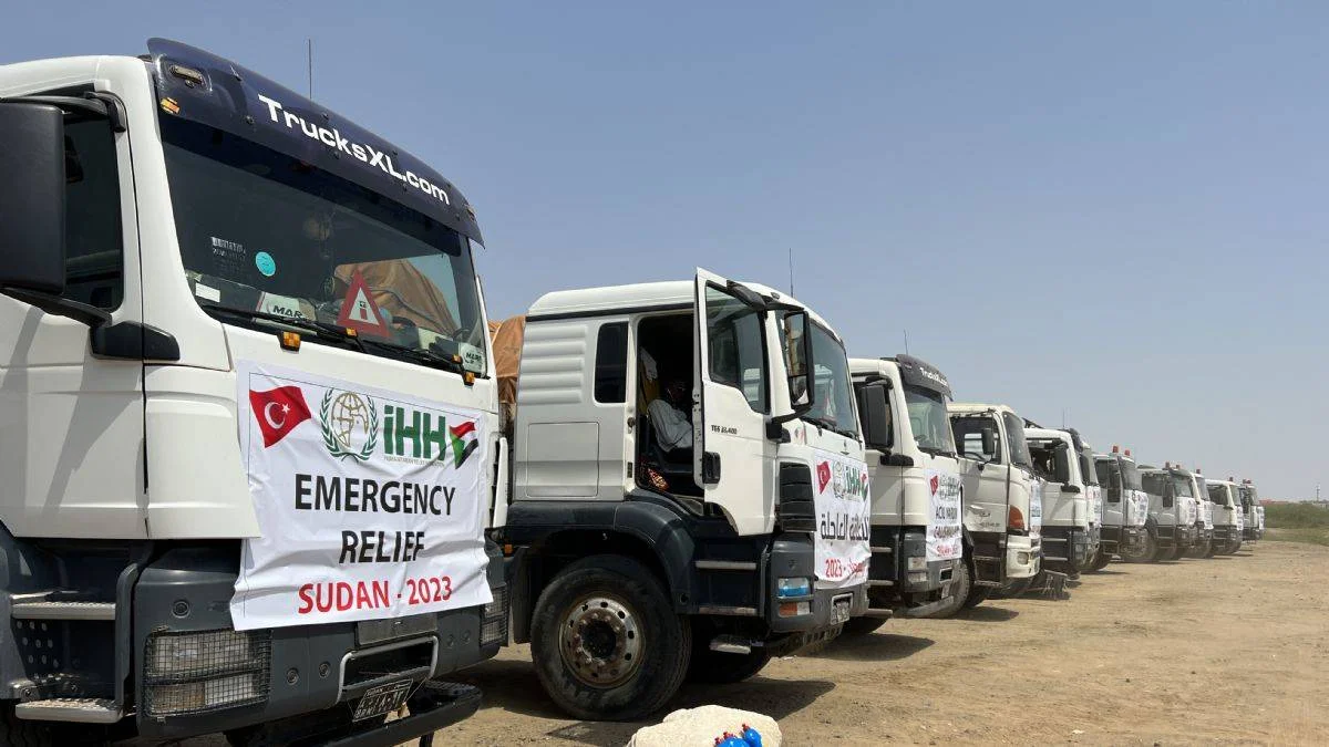 İHH Sudan'a gönderdiği yardımların dağıtımına devam ediyor