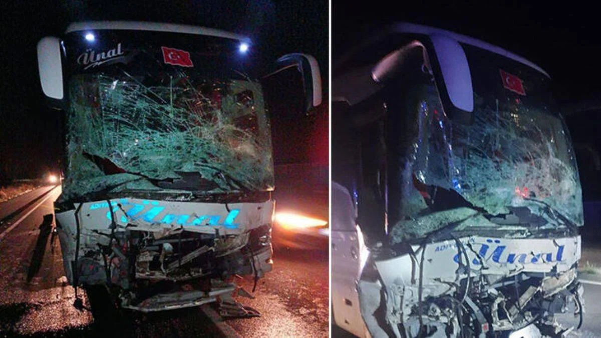 Kayseri'de kaza: 2 ölü, 20 yaralı