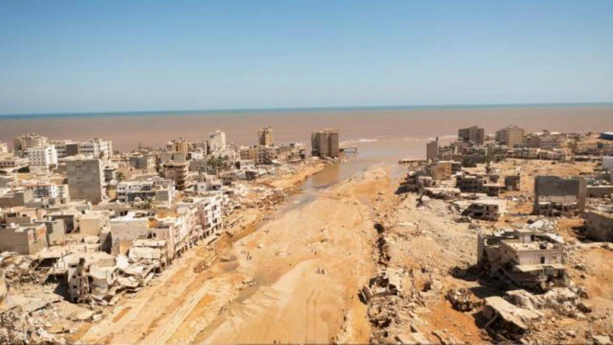 Libya'da hayal bile edilemeyecek felaket: 5'inci katta sel izleri