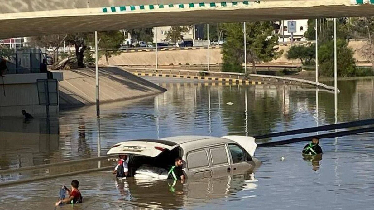 Libya'da sel felaketi: 10 bin kişi kayıp