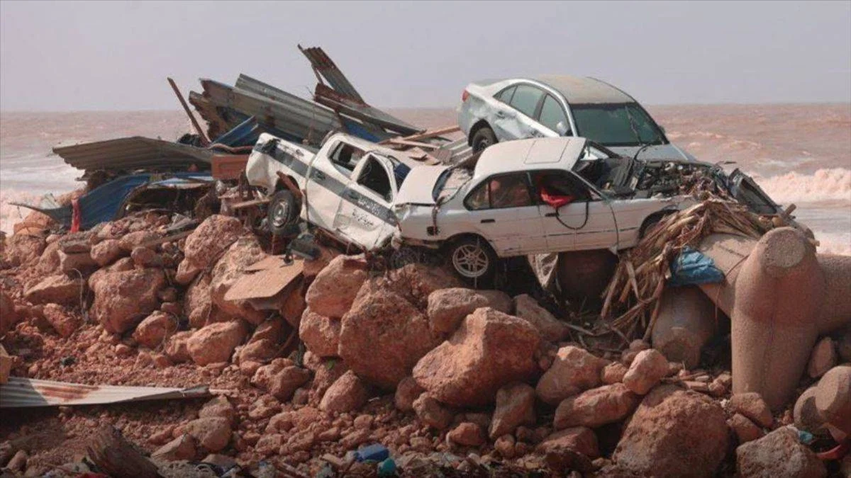 Libya: Ölü sayısı 2 bini geçti