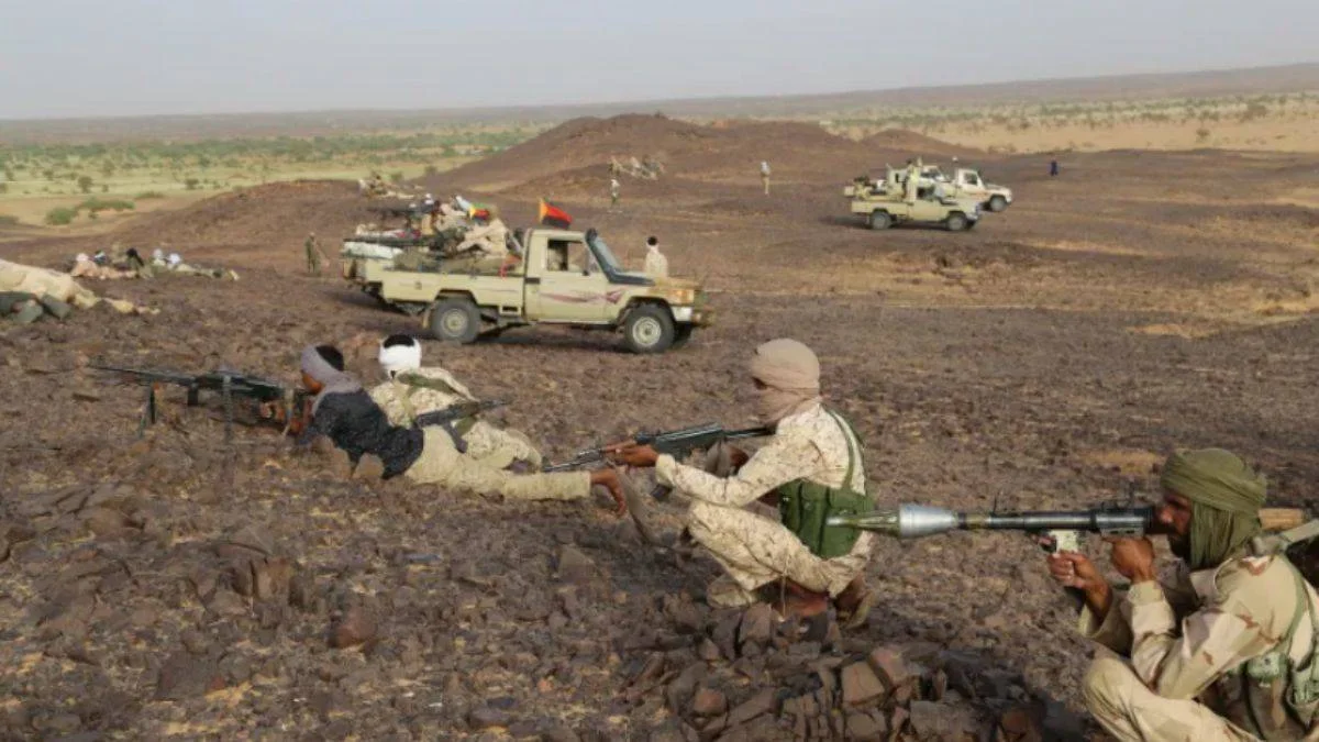 Mali'de iç savaş: Ordu ile isyancılar çatıştı