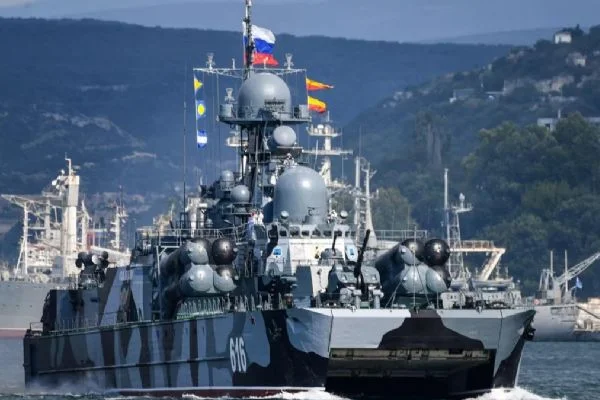 Rus donanmasının kalbi vuruldu! Kırım sarsıldı