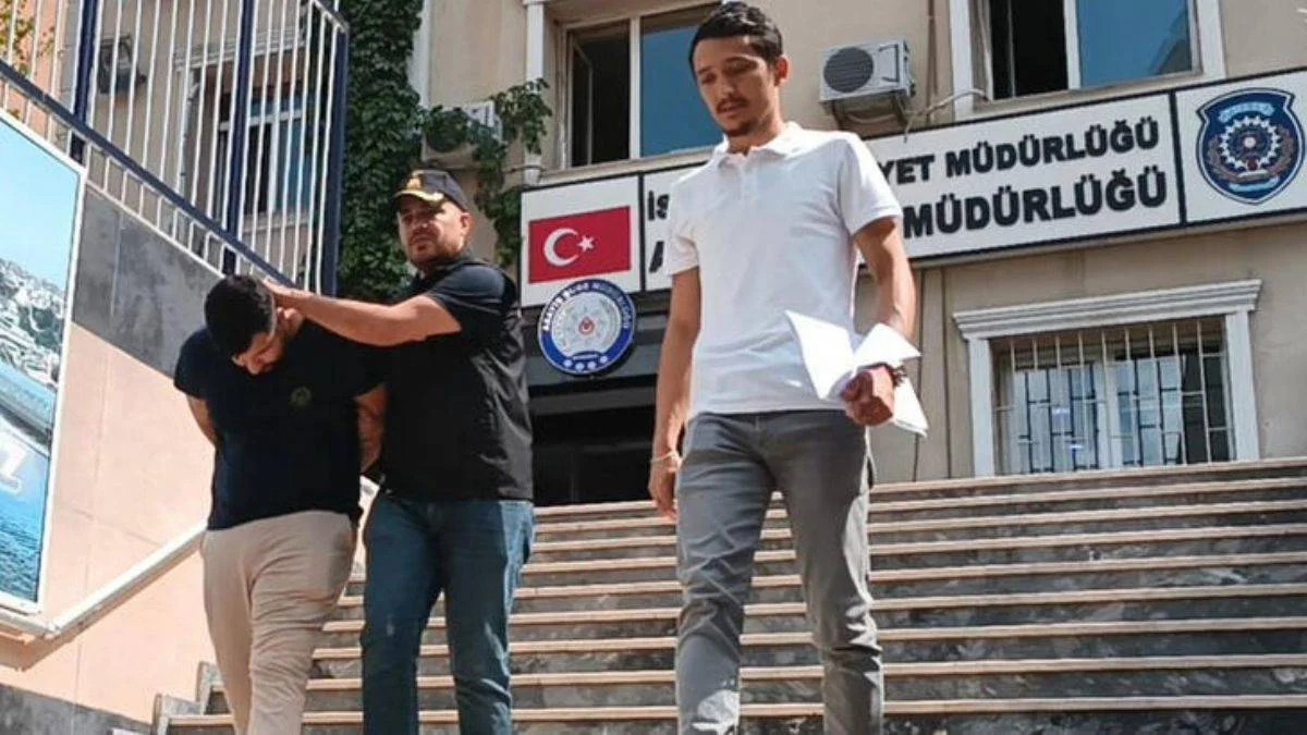 Telefon dolandırıcısına 40 bin Euro ve 300 gram altınını verdi