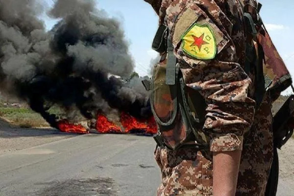 Terör örgütü PKK/YPG'ye karşı isyan büyüyor: Deyrizor'daki çatışmalar Münbiç'e sıçradı