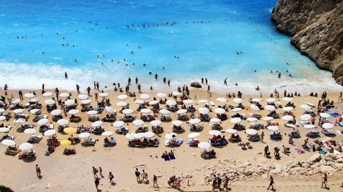 Türkiye'de turist başına harcama 1200 dolara çıktı