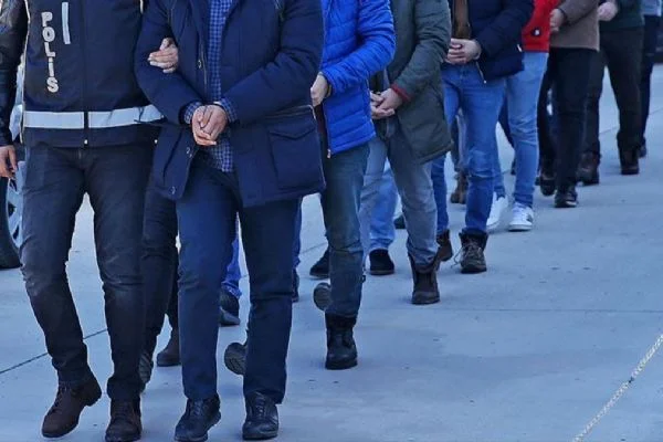 3 ilde sahte ilaç operasyonu! 11 şüpheli yakalandı