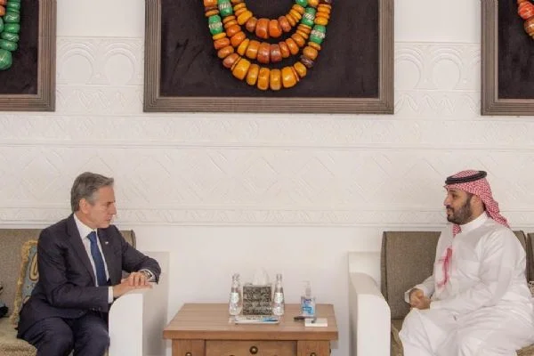ABD'li Blinken, Suudi Arabistan'da