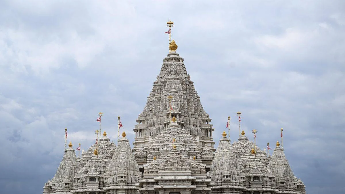 ABD'nin en büyük Hindu tapınağı tamamlandı; Türkiye'den de malzeme taşındı