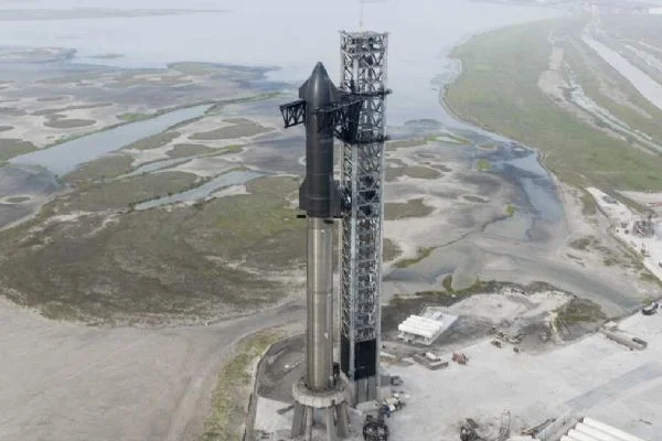 Çin, ABD'nin önüne geçebilir! SpaceX üst düzey yöneticisi itiraf etti