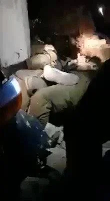 Hamas, esir alınan İsrail askerlerinin görüntülerini yayınladı