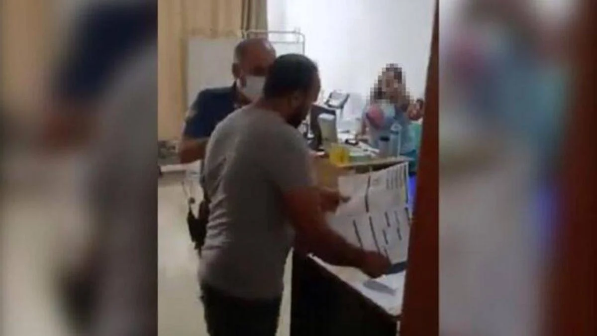 Hasta yakınına hakaret eden doktora soruşturma