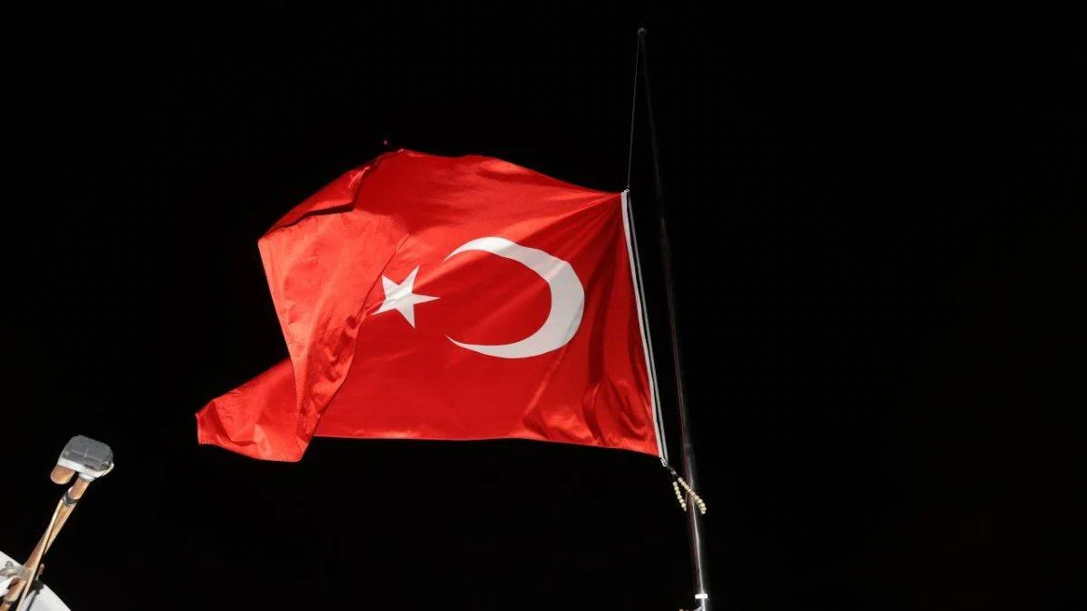 Milli yas sebebiyle birçok etkinlik ertelendi