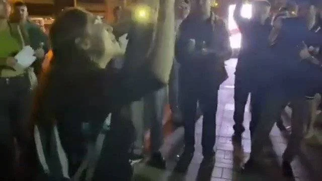 Öğrencisini taciz eden Prof. Celal Şengör'e İzmir'de protesto