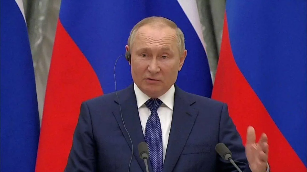 Putin: Böl ve yönet ilkesine göre yapıyorlar